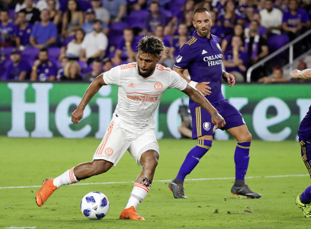 Martinez breaks goalscoring record